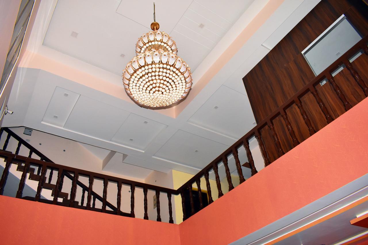 Hotel Triveni Balangir Zewnętrze zdjęcie